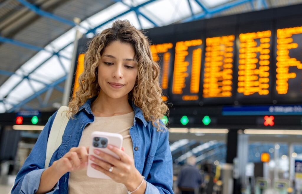 best travel apps, flights, solo travel